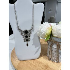 Vintage‎ Necklace silver colored with black stones